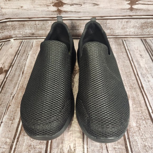 SKECHERS GOGA MAX GO WALK Wide Fit Men\'s 10 Black Slip On Sneakers Shoes EUC main image 9